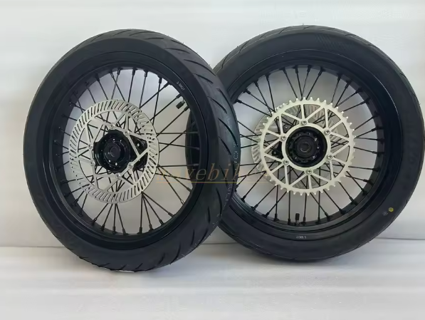 17 Inch Ultra Bee Supermoto 17x2.5/17x3.5