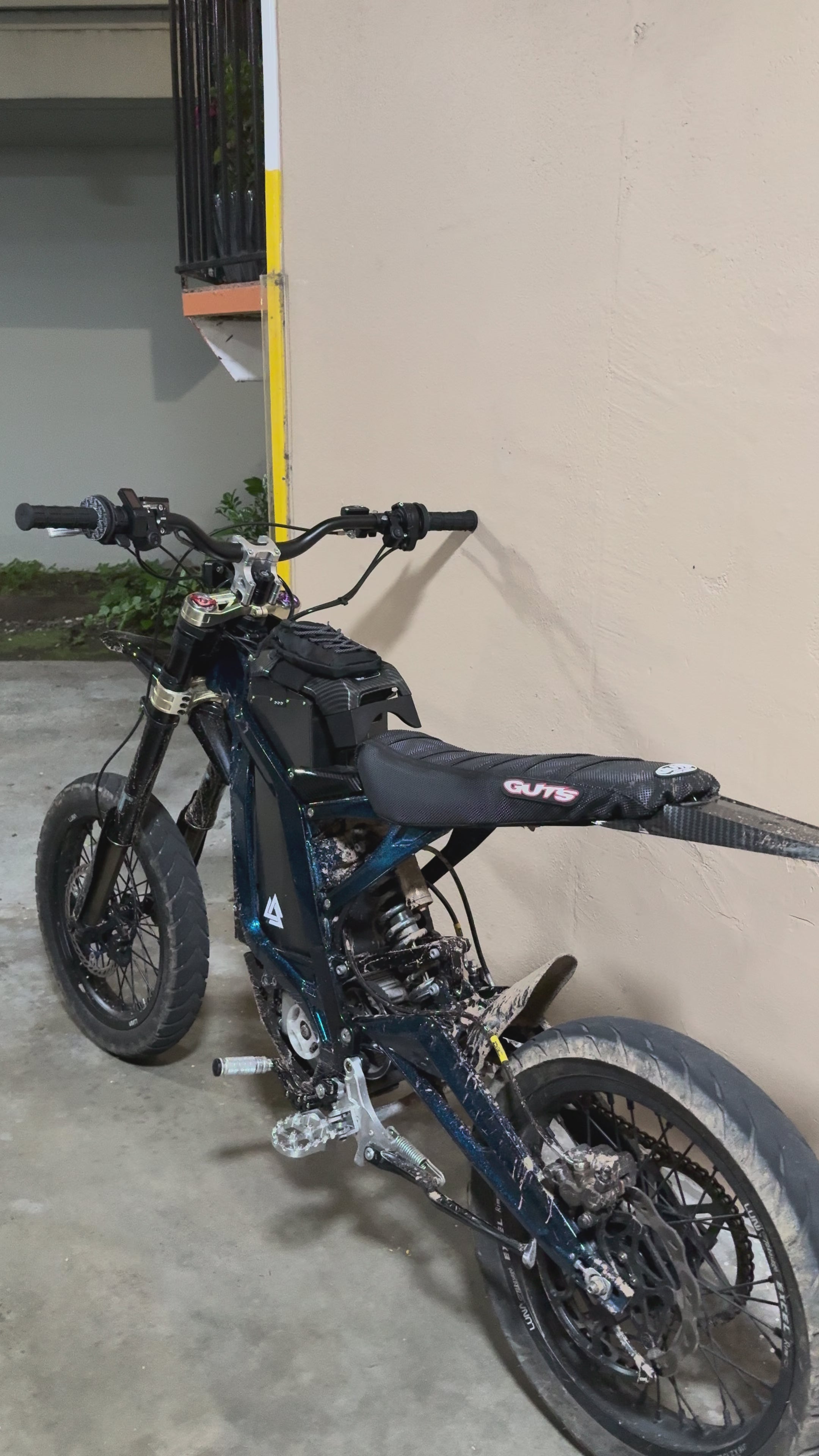 Extended surron lbx rear fender